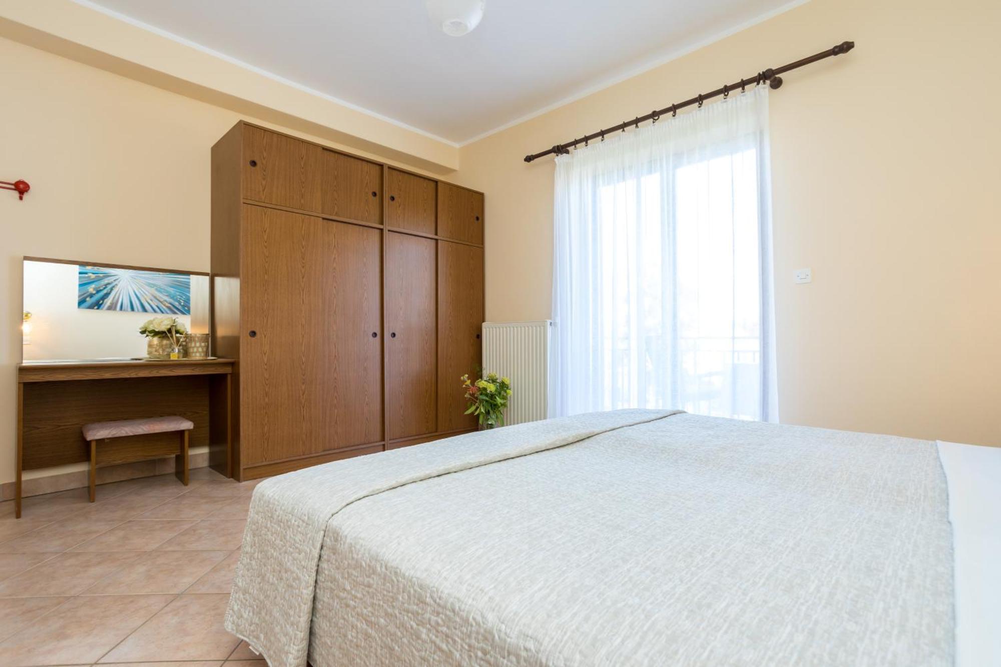 Apartments And Rooms Kod Keti Malinska Exterior foto
